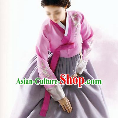 Traditional Korean Costumes Bride Formal Attire Ceremonial Pink Blouse and Grey Dress, Korea Hanbok Court Embroidered Clothing for Women