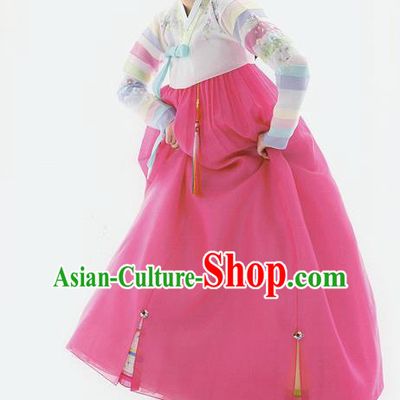 Traditional Korean Handmade Formal Occasions Costume Embroidered Pink Dress Bride Hanbok Clothing for Women