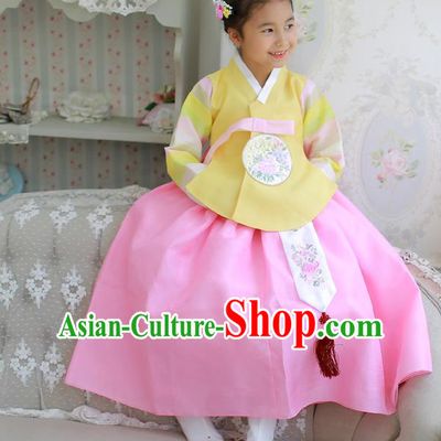 Korean National Handmade Formal Occasions Embroidered Yellow Blouse and Pink Dress Hanbok Costume for Kids