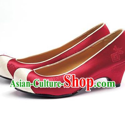 Traditional Korean National Wedding Red Embroidered Shoes, Asian Korean Hanbok Bride Embroidery Satin High-heeled Shoes for Women