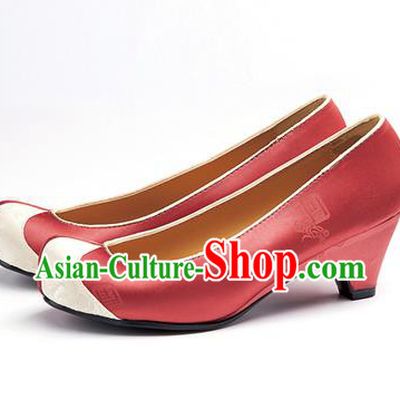 Traditional Korean National Wedding Watermelon Red Embroidered Shoes, Asian Korean Hanbok Bride Embroidery Satin High-heeled Shoes for Women