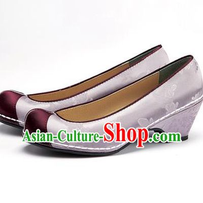 Traditional Korean National Wedding Embroidered Shoes, Asian Korean Hanbok Bride Embroidery Grey Satin Block Heels Shoes for Women