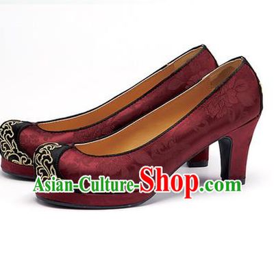 Traditional Korean National Wedding Shoes Embroidered Shoes, Asian Korean Hanbok Embroidery Wine Red Bride High-heeled Shoes for Women