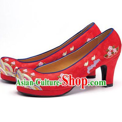 Traditional Korean National Wedding Embroidered Shoes, Asian Korean Hanbok Bride Embroidery Red High-heeled Shoes for Women