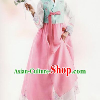 Korean National Handmade Formal Occasions Wedding Bride Clothing Embroidered Green Blouse and Pink Dress Palace Hanbok Costume for Women