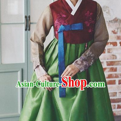 Korean National Handmade Formal Occasions Wedding Bride Clothing Hanbok Costume Embroidered Wine Red Blouse and Green Dress for Women