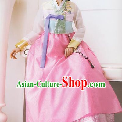 Korean National Handmade Formal Occasions Wedding Bride Clothing Embroidered Pink Blouse and Dress Palace Hanbok Costume for Women