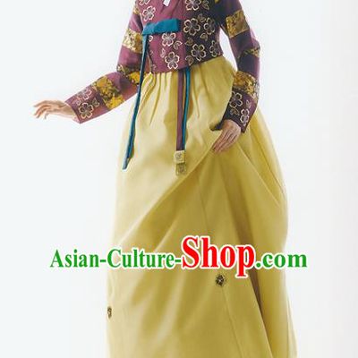 Korean National Handmade Formal Occasions Wedding Bride Clothing Embroidered Wine Red Blouse and Yellow Dress Palace Hanbok Costume for Women