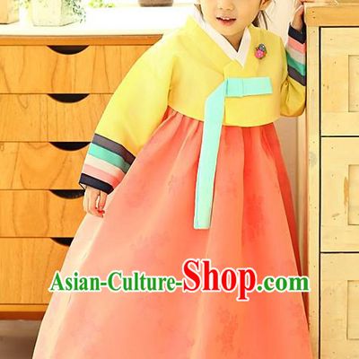 Asian Korean National Handmade Formal Occasions Wedding Girls Clothing Yellow Blouse and Pink Dress Palace Hanbok Costume for Kids