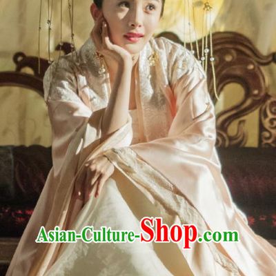 Traditional Chinese Ancinet Legend Of Fu Yao Imperial Empress Tailing Embroidered Costume for Women