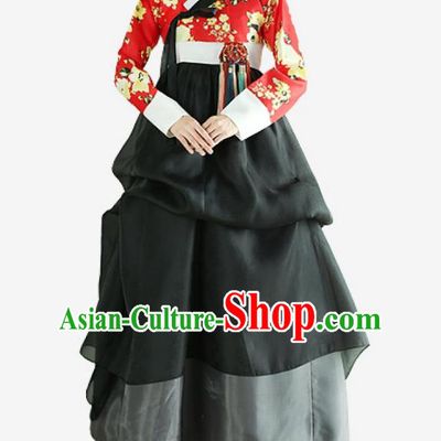 Top Grade Korean National Handmade Wedding Clothing Palace Bride Hanbok Costume Embroidered Red Blouse and Black Dress for Women