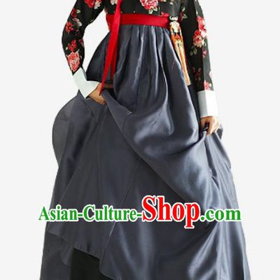 Top Grade Korean National Handmade Wedding Clothing Palace Bride Hanbok Costume Embroidered Black Blouse and Dress for Women