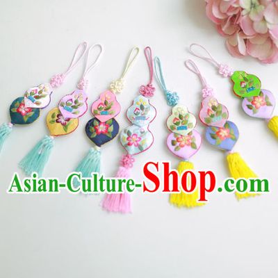 Asian Korean Hanbok Embroidered Calabash Waist Decorations, Korean National Belts Accessories Wedding Bride Waist Pendant for Women