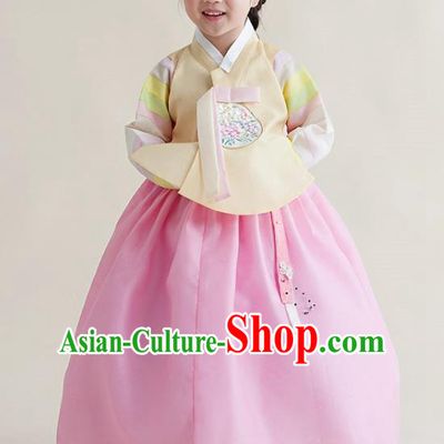 Korean National Handmade Formal Occasions Girls Clothing Palace Hanbok Costume Embroidered Yellow Blouse and Pink Dress for Kids