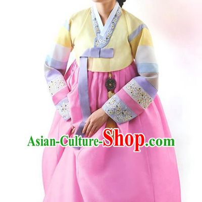 Top Grade Korean National Handmade Wedding Palace Bride Hanbok Costume Embroidered Yellow Blouse and Pink Dress for Women