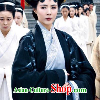 Traditional Chinese Southern and Northern Dynasties Empress Dowager Costume, Chinese Ancient Queen Embroidered Clothing for Women