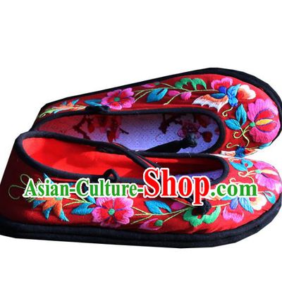 Asian Chinese Traditional Shoes Wedding Bride Red Embroidered Shoes, China Peking Opera Handmade Embroidery Peony Hanfu Shoes for Women