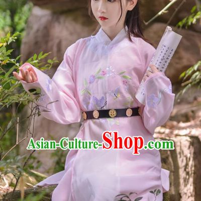 Asian China Tang Dynasty Kawaler Costume Pink Robe, Traditional Ancient Chinese Swordsman Hanfu Embroidered Clothing for Women
