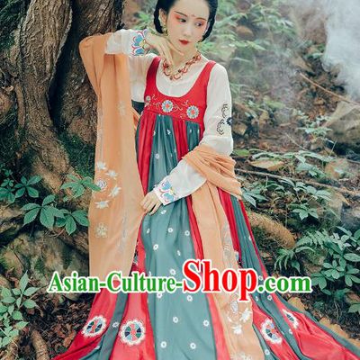 Asian China Tang Dynasty Young Lady Costume, Traditional Ancient Chinese Princess Hanfu Embroidered Clothing for Women