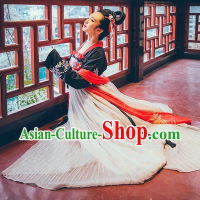 Asian China Tang Dynasty Imperial Princess Costume, Traditional Ancient Chinese Hanfu Embroidered Clothing for Women