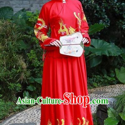 Asian China Ming Dynasty Palace Lady Wedding Costume, Traditional Ancient Chinese Imperial Princess Hanfu Embroidered Red Clothing for Women