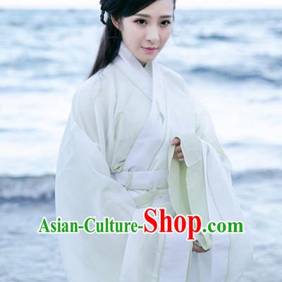 Asian China Han Dynasty Palace Lady Embroidered Costume, Traditional Chinese Ancient Princess Hanfu White Curve Bottom Clothing for Women