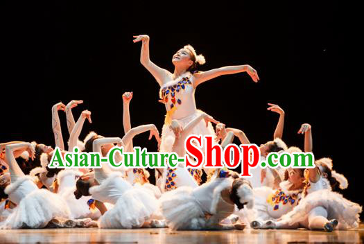 Traditional Chinese Yangge Fan Dancing Costume Modern Dance Dress Clothing and Headwear