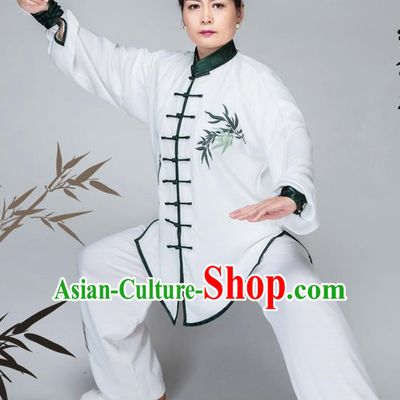 Traditional Chinese Kung Fu Embroidered Costume, China Martial Arts Green Uniform Tai Ji Tang Suit Plated Buttons Clothing for Women