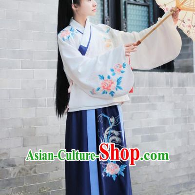 Traditional Chinese Ancient Ming Dynasty Palace Lady Princess Hanfu Embroidered Peony Costume for Women