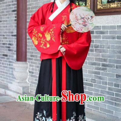 Traditional Chinese Ancient Ming Dynasty Palace Princess Hanfu Embroidered Costume for Women