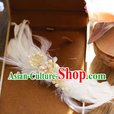 Chinese Traditional Bride Hair Accessories Baroque Princess Wedding White Feather Pearls Hair Stick for Women