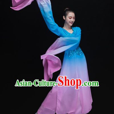 Traditional Chinese Classical Dance Fan Dance Costume, China Yangko Dance Water Sleeve Blue Clothing for Women