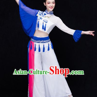 Traditional Chinese Classical Dance Fan Dance Embroidered Costume, China Yangko Dance Clothing for Women