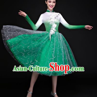Traditional Chinese Modern Dance Costume, Opening Dance Chorus Singing Group Green Bubble Dress Clothing for Women
