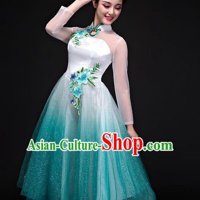 Traditional Chinese Modern Dance Green Bubble Dress, Opening Dance Chorus Clothing for Women