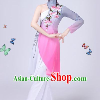 Traditional Chinese Classical Fan Dance Embroidered Peony Costume, China Yangko Folk Umbrella Dance Clothing for Women