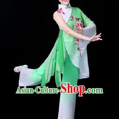 Traditional Chinese Classical Fan Dance Embroidered Costume, China Yangko Folk Dance Green Clothing for Women