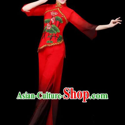 Traditional Chinese Yangge Fan Dance Embroidered Lotus Red Uniform, China Classical Folk Yangko Drum Dance Clothing for Women