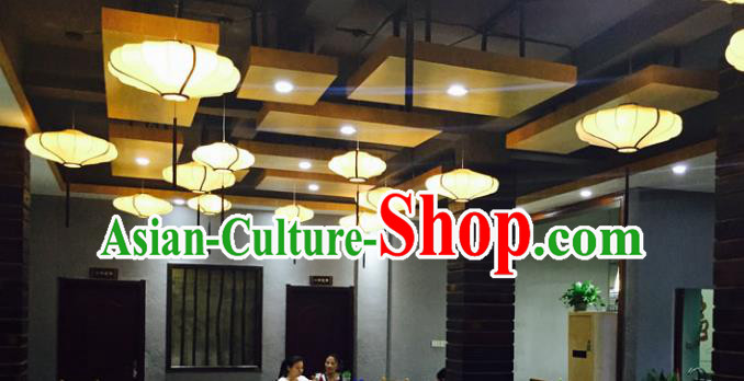 Chinese White Gourd Silk Table Palace Lantern Replica Palace Lamp Chinese White Gourd Silk Table Palace Lantern Replica Palace Lamp