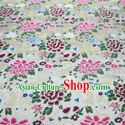 Chinese Traditional Costume Royal Palace Peony Pattern White Satin Nanjing Brocade Fabric, Chinese Ancient Clothing Drapery Hanfu Cheongsam Material