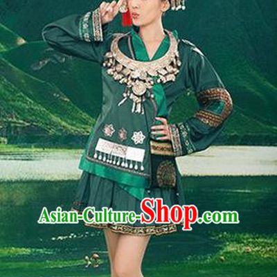Traditional Chinese Miao Nationality Dancing Costume, Hmong Folk Dance Ethnic Pleated Skirt, Chinese Minority Tujia Nationality Embroidery Costume for Women