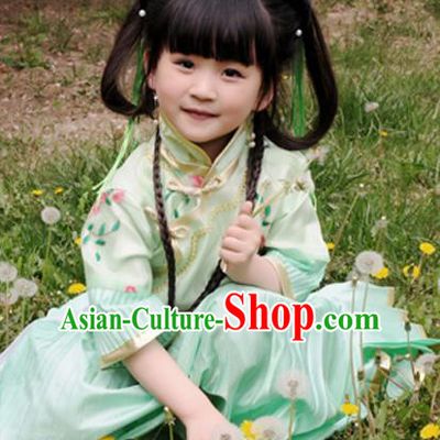 Traditional Ancient Chinese Costume Girl Pleated Skirt, Chinese Late Qing Dynasty Young Lady DressGeneral Chai and Lady Balsam Blouse, Republic of China Embroidered Clothing for Kids