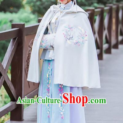 Traditional Ancient Chinese Female Costume Woolen Cardigan, Elegant Hanfu Short Cloak Chinese Ming Dynasty Palace Lady Embroidered Swallow Hooded White Cape Clothing for Women