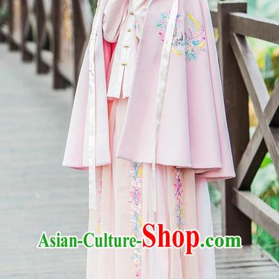 Traditional Ancient Chinese Female Costume Woolen Cardigan, Elegant Hanfu Short Cloak Chinese Ming Dynasty Palace Lady Embroidered Swallow Hooded Pink Cape Clothing for Women