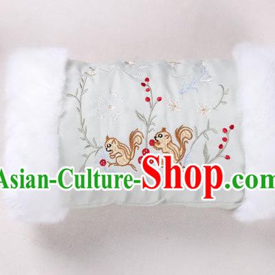 Traditional Ancient Chinese Embroidered Hanfu Muff Embroidered Squirrel Green Handwarmers for Women
