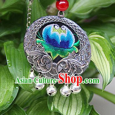 Traditional Chinese Miao Nationality Crafts, Hmong Handmade Miao Silver Embroidery Flowers Pendant, Miao Ethnic Minority Black Rope Necklace Accessories Pendant for Women
