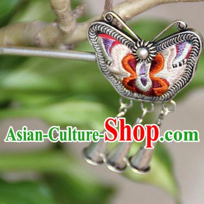 Traditional Chinese Miao Nationality Crafts Jewelry Accessory, Hmong Handmade Embroidery Miao Silver Butterfly Hairpin, Miao Ethnic Minority Bells Hair Fascinators Hairpins for Women