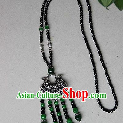 Traditional Chinese Miao Nationality Crafts Jewelry Accessory, Hmong Handmade Miao Silver Beads Tassel Chinese Knot Longevity Lock Pendant, Miao Ethnic Minority Necklace Accessories Sweater Chain Pendant for Women