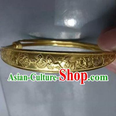 Traditional Chinese Miao Nationality Crafts Jewelry Accessory Bangle, Hmong Handmade Miao Fine Bopper Bracelet, Miao Ethnic Minority Chinese Zodiac Bracelet Accessories for Women