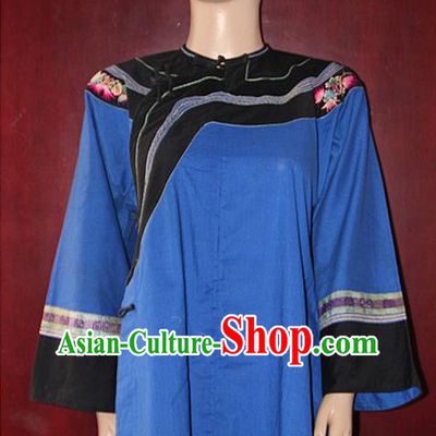 Chinese Hmong Miao Nationality Folk Dance Ethnic Handmade Blouse China Clothing Costume Embroidery Shirt Ethnic Blouse Cultural Dances Costumes for Women